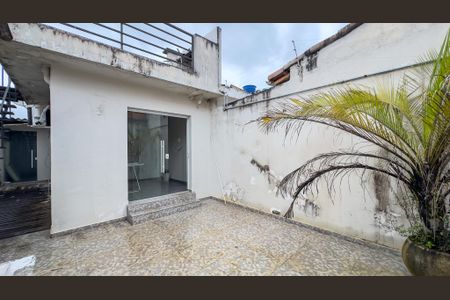 Casa para alugar com 140m², 3 quartos e 2 vagas Casa para alugar com 140m², 3 quartos e 2 vagasVaranda