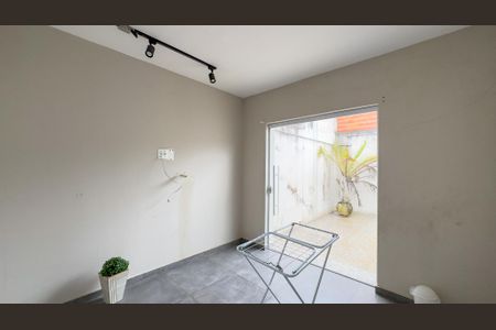 Casa para alugar com 140m², 3 quartos e 2 vagas Casa para alugar com 140m², 3 quartos e 2 vagasQuarto 3