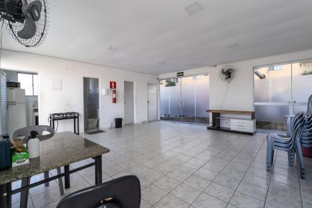 Apartamento para alugar com 50m², 2 quartos e 1 vagaÁrea comum - Salão de festas
