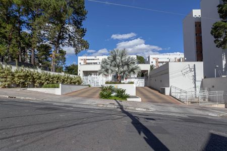 Apartamento para alugar com 70m², 2 quartos e 1 vagaFachada