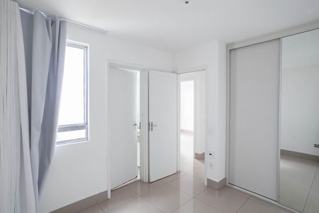 Apartamento para alugar com 70m², 2 quartos e 1 vagaSuíte 