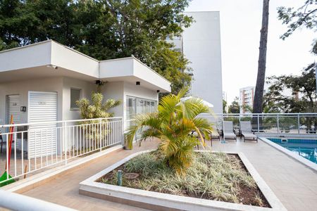 Apartamento para alugar com 70m², 2 quartos e 1 vagaÁrea comum - Piscina