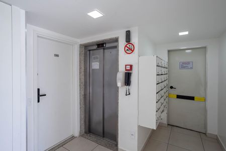Apartamento para alugar com 70m², 2 quartos e 1 vagaEntrada