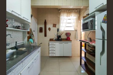 Apartamento para alugar com 70m², 2 quartos e 1 vagaCozinha