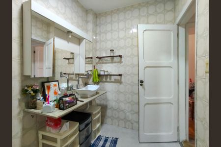 Apartamento para alugar com 70m², 2 quartos e 1 vagaBanheiro Corredor