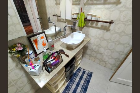 Apartamento para alugar com 70m², 2 quartos e 1 vagaBanheiro Corredor