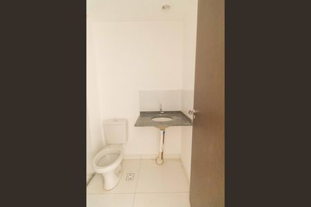 Banheiro de kitnet/studio à venda com 0 quarto, 24m² em Ipiranga, São Paulo