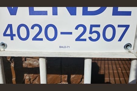 Casa à venda com 250m², 2 quartos e 1 vaga