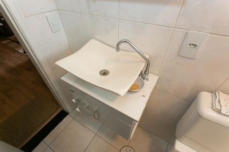 Apartamento à venda com 62m², 2 quartos e 1 vaga Apartamento à venda com 62m², 2 quartos e 1 vagaBanheiro