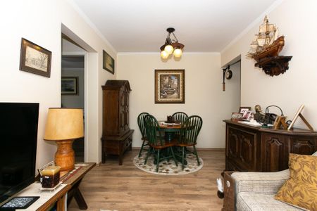 Apartamento à venda com 62m², 2 quartos e 1 vaga Apartamento à venda com 62m², 2 quartos e 1 vagaSala
