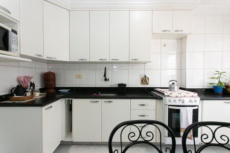 Apartamento à venda com 62m², 2 quartos e 1 vaga Apartamento à venda com 62m², 2 quartos e 1 vagaCozinha