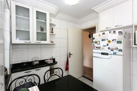 Apartamento à venda com 62m², 2 quartos e 1 vaga Apartamento à venda com 62m², 2 quartos e 1 vagaCozinha