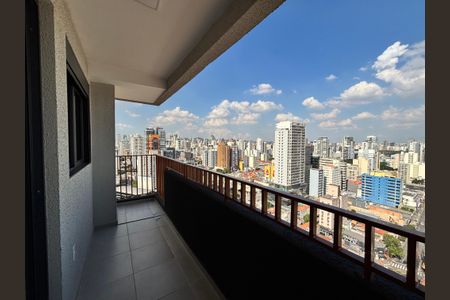 Varanda de kitnet/studio à venda com 1 quarto, 31m² em Pinheiros, São Paulo