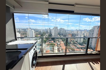 Varanda de kitnet/studio para alugar com 1 quarto, 42m² em Campo Belo, São Paulo