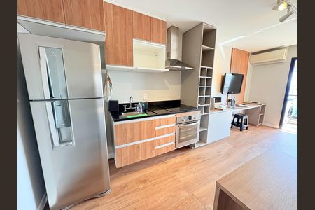 Studio de kitnet/studio para alugar com 1 quarto, 42m² em Campo Belo, São Paulo