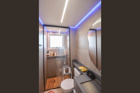 Apartamento à venda com 42m², 2 quartos e 1 vaga Apartamento à venda com 42m², 2 quartos e 1 vagaBanheiro
