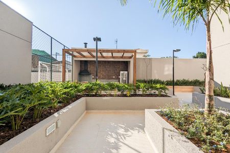 Apartamento à venda com 42m², 2 quartos e 1 vaga Apartamento à venda com 42m², 2 quartos e 1 vagaÁrea comum - Churrasqueira
