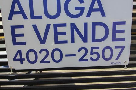 Apartamento para alugar com 70m², 2 quartos e 1 vagaPlaquinha Instalada