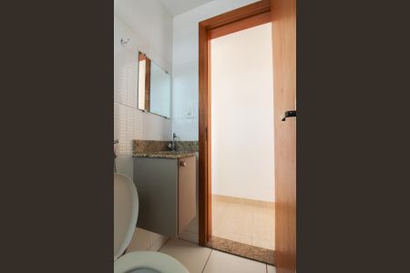 Apartamento para alugar com 70m², 2 quartos e 1 vagaBanheiro Social