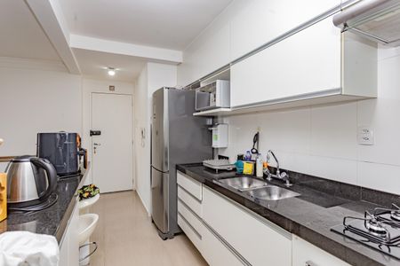 Apartamento à venda com 84m², 3 quartos e 2 vagasCozinha 