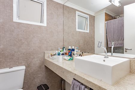 Apartamento à venda com 84m², 3 quartos e 2 vagasBanheiro Social
