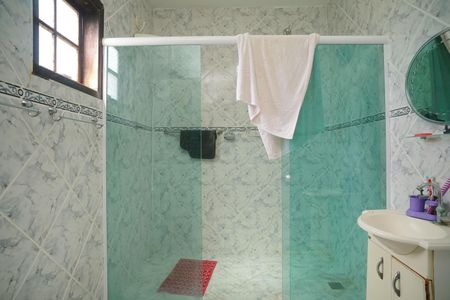 Casa para alugar com 500m², 4 quartos e 4 vagasBanheiro do Quarto 4