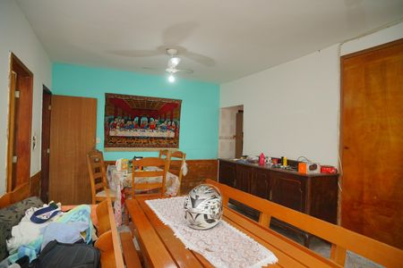Casa para alugar com 500m², 4 quartos e 4 vagasSala