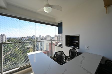 Apartamento à venda com 78m², 2 quartos e 1 vagaVaranda
