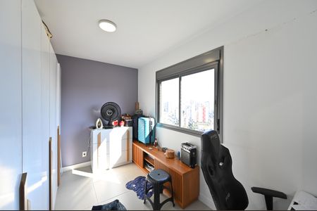 Apartamento à venda com 78m², 2 quartos e 1 vagaQuarto 2