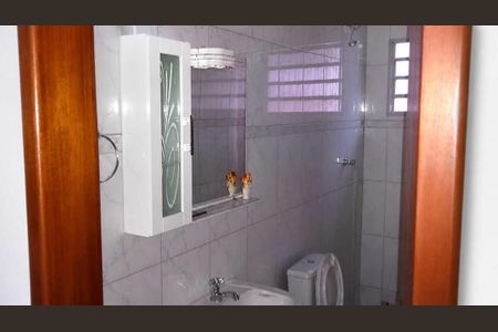 Casa para alugar com 206m², 3 quartos e 3 vagasBanheiro