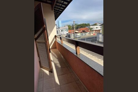 Casa para alugar com 206m², 3 quartos e 3 vagasVaranda