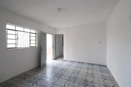 Casa para alugar com 110m², 2 quartos e 4 vagasSala