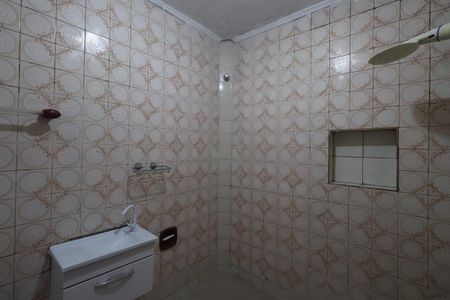 Casa para alugar com 110m², 2 quartos e 4 vagasBanheiro