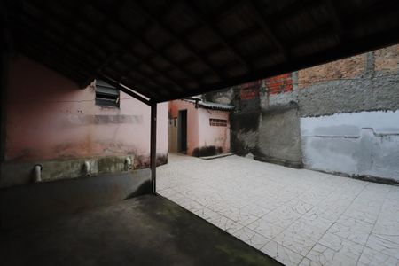 Casa para alugar com 110m², 2 quartos e 4 vagasQuintal