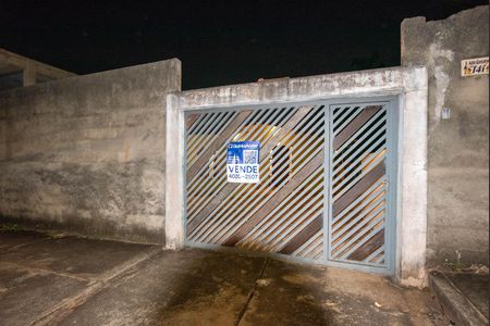 Casa à venda com 250m², 2 quartos e 2 vagas Casa à venda com 250m², 2 quartos e 2 vagasPlaquinha