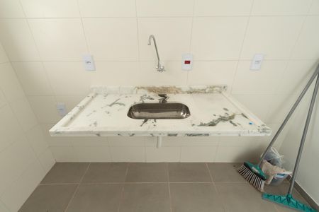 Casa de condomínio para alugar com 55m², 2 quartos e 1 vaga