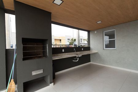 Casa de condomínio para alugar com 55m², 2 quartos e 1 vaga