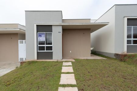 Casa de condomínio para alugar com 55m², 2 quartos e 1 vaga