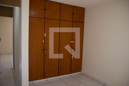 Apartamento para alugar com 75m², 2 quartos e 1 vagaQuarto 01