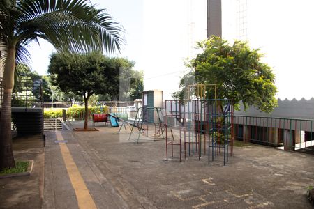 Apartamento para alugar com 75m², 2 quartos e 1 vagaÁrea comum