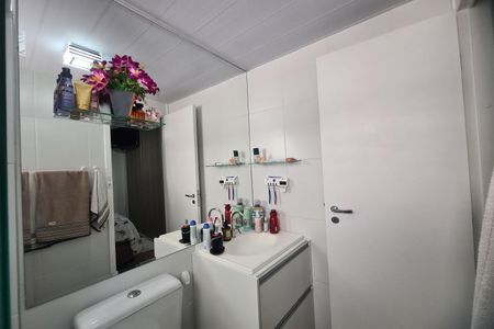 Apartamento à venda com 60m², 2 quartos e 1 vagaBanheiro Suite