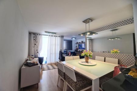 Apartamento à venda com 60m², 2 quartos e 1 vagaSala de Jantar