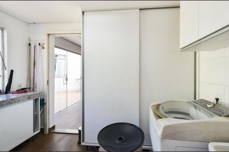 Apartamento à venda com 131m², 3 quartos e 2 vagasÁrea de Serviço