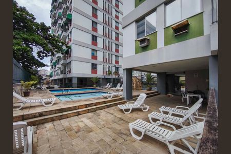Apartamento à venda com 67m², 2 quartos e 1 vaga Apartamento à venda com 67m², 2 quartos e 1 vagaÁrea comum - Piscina