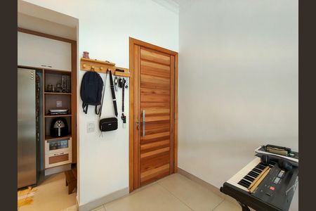 Apartamento à venda com 67m², 2 quartos e 1 vaga Apartamento à venda com 67m², 2 quartos e 1 vagaEntrada