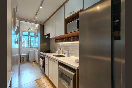 Apartamento à venda com 67m², 2 quartos e 1 vaga Apartamento à venda com 67m², 2 quartos e 1 vagaCozinha