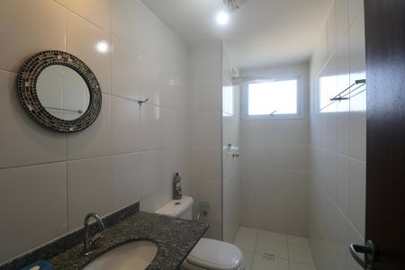 Apartamento para alugar com 72m², 2 quartos e 1 vaga Apartamento para alugar com 72m², 2 quartos e 1 vagaBanheiro Social