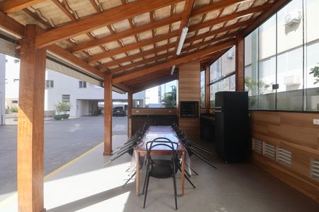 Apartamento para alugar com 72m², 2 quartos e 1 vaga Apartamento para alugar com 72m², 2 quartos e 1 vagaÁrea comum - Churrasqueira