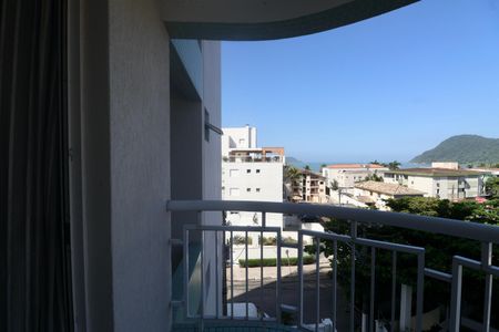 Apartamento para alugar com 72m², 2 quartos e 1 vaga Apartamento para alugar com 72m², 2 quartos e 1 vagaVaranda