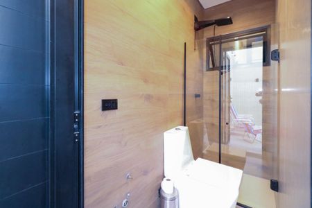 Casa para alugar com 192m², 3 quartos e 2 vagasBanheiro da Área Gourmet e Piscina